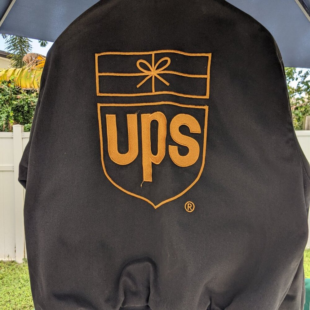 Vintage UPS Crew Racing Jacket - Picture 2 of 7